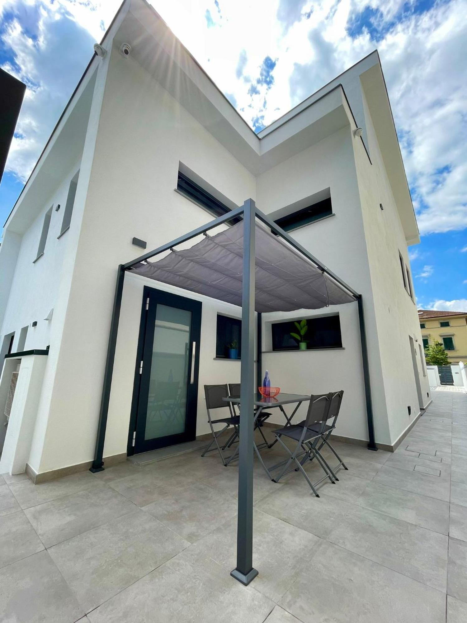 Elisa Apartments B - In Front Of The Walls Of Lucca Exteriér fotografie